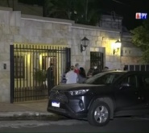 Asaltan con toma de rehén en Asunción - Paraguay.com