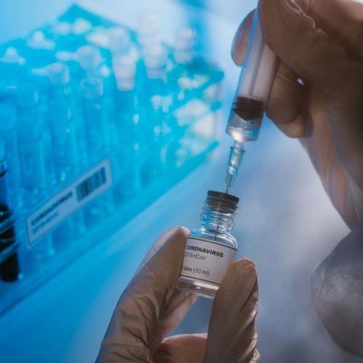 OMS estima que habrá "millones de dosis de una vacuna" contra covid-19 a fin del 2020 | Noticias Paraguay