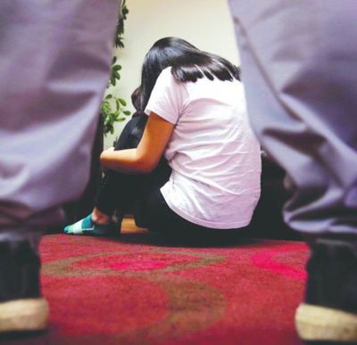 CONDENAN A 12 AÑOS A UN ABUELO POR ABUSO A UNA MENOR