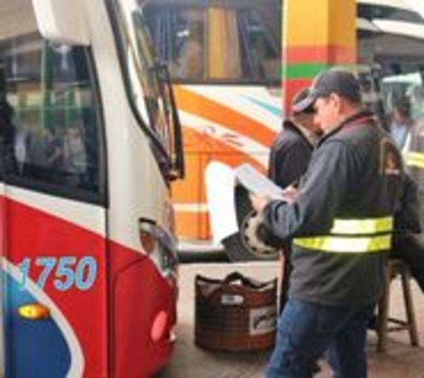 Buses al interior operarán este fin de semana - Paraguay.com