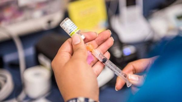 Vacunas contra el virus del papiloma humano, disponibles para niñas de 9 a 14 años