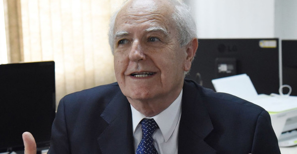 “Entre la Selva y el Vaticano”, la primera novela del padre José Zanardini » Ñanduti
