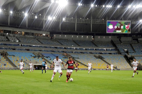 El fútbol brasileño volvió en medio de fallecimientos por COVID-19 - Megacadena — Últimas Noticias de Paraguay