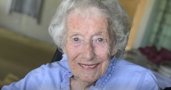 Muere Vera Lynn a los 103 años: Pink Floyd le dedicó canción en “The Wall”