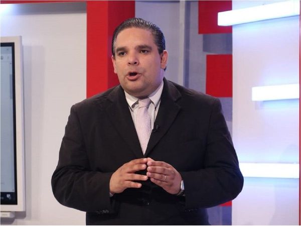 Especialista denuncia llamados irregulares a terceros para cobro de deudas