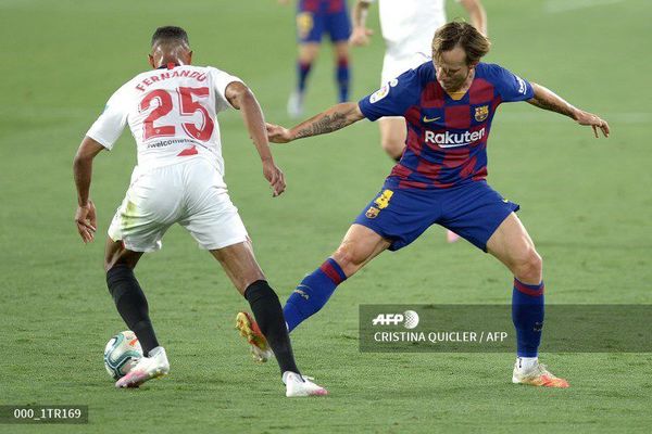 Barcelona empata en Sevilla y pone en peligro su liderato - Fútbol - ABC Color