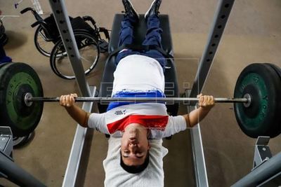 Una medalla en Tokio, el sueño del equipo paraguayo de para powerlifting - Polideportivo - ABC Color