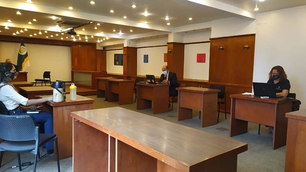 Dirección de Investigación organiza conferencia internacional sobre prácticas de gestión de investigación