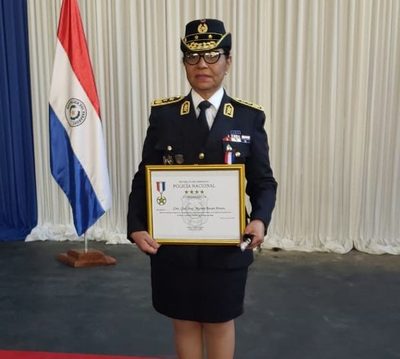 Myrian Bazán, la quinta mujer que llega al grado de comisario: “Todo se logra con trabajo y disciplina” » Ñanduti