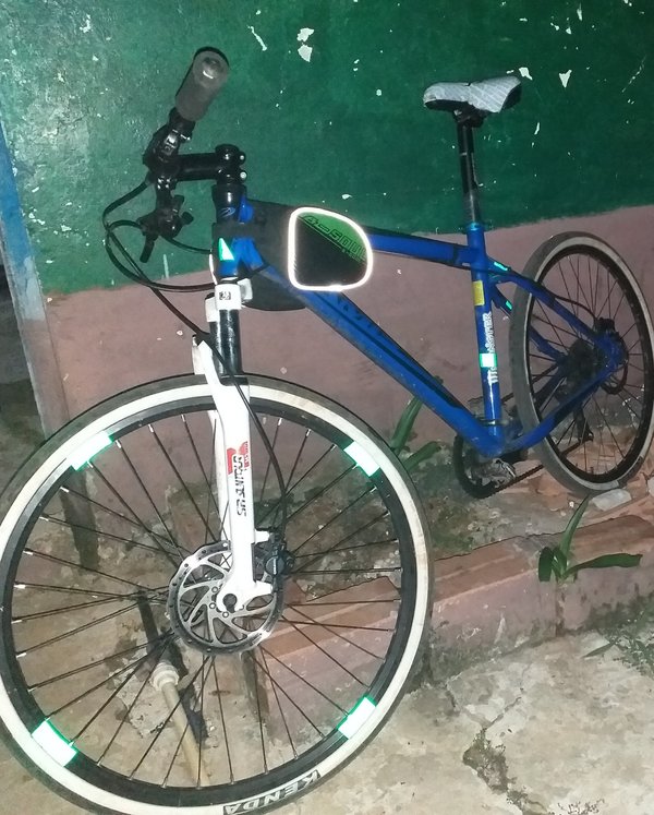 Le robaron su bici, en el que hacía delivery de café, lo publicó y el final es emocionante - Megacadena — Últimas Noticias de Paraguay