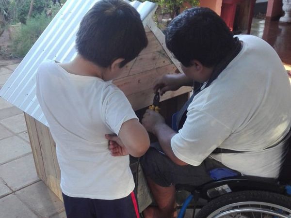 Construye casitas para perro en dos ruedas