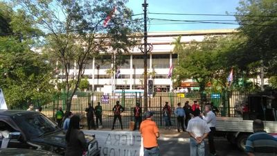 Anulación de facturas: “Si Hacienda cubre subsidios, no habría perjuicio”, dice Gerente Comercial de ANDE - Contacto Ciudadano - ABC Color