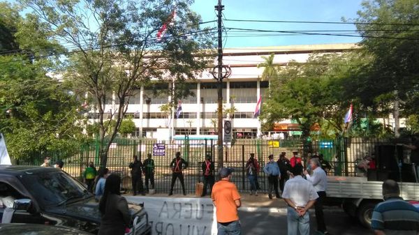 Anulación de facturas: “Si Hacienda cubre subsidios, no habría perjuicio”, dice Gerente Comercial de ANDE - Contacto Ciudadano - ABC Color