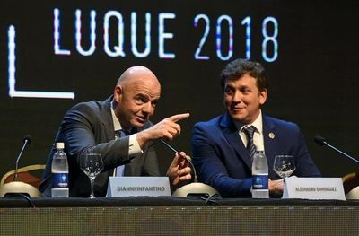 Domínguez y las Eliminatorias: “si tengo que llamar a Infantino para decirle que no hay condiciones, lo haré” - Fútbol - ABC Color