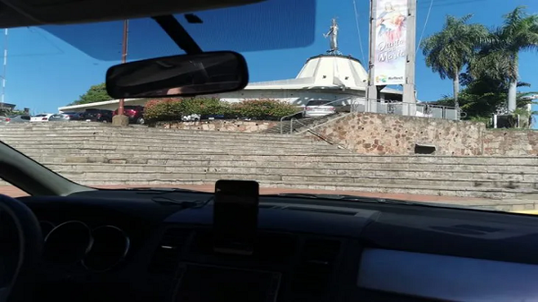 Hoy se hace la primera auto-boda en Asunción