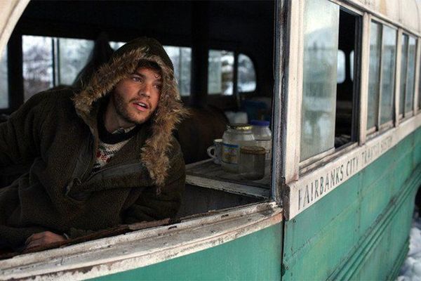 Retiran autobús de “Into the wild” para evitar más rescates en Alaska - Cine y TV - ABC Color