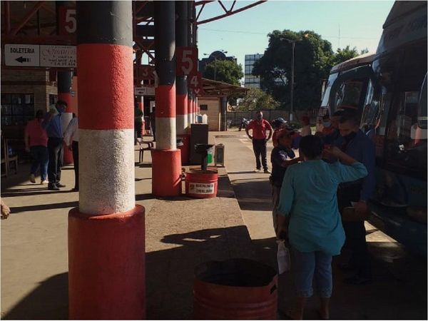 Terminal de Coronel Oviedo con escaso movimiento