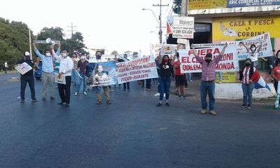 Ñemby: nueva manifestación contra intendente por supuesto desfalco de G. 3.000 millones - Nacionales - ABC Color