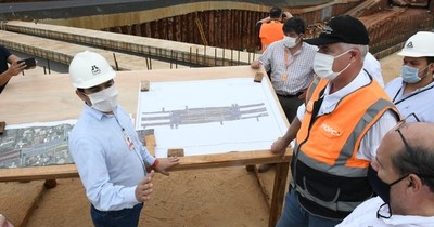 Segundo puente entre Paraguay y Brasil registra buen avance