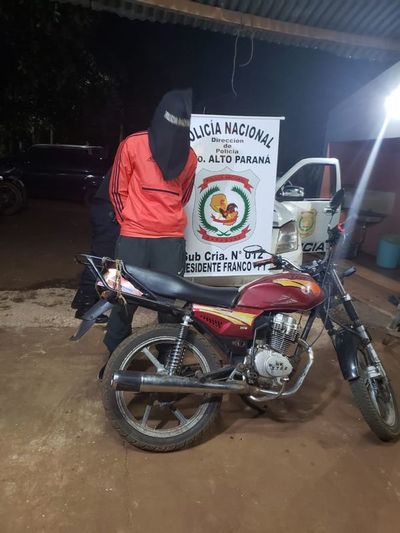 Cae motochorro que asaltaba a mujeres en Presidente Franco - ABC en el Este - ABC Color