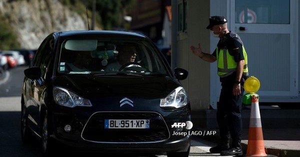 El tráfico se reanuda entre Francia y España que reabre su frontera