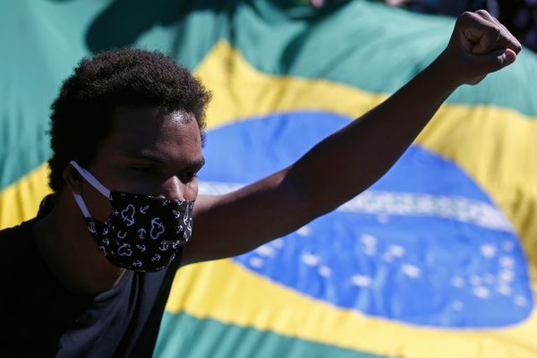 Opositores y simpatizantes de Bolsonaro se manifiestan en Brasilia - Mundo - ABC Color