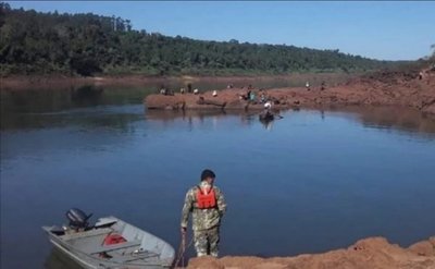 Menor fue a pescar en familia y fue arrastrado por la corriente del río Paraná | Noticias Paraguay