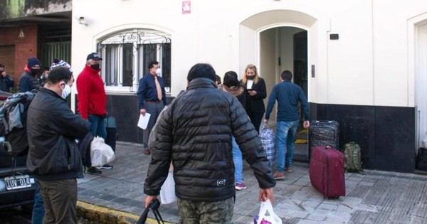 Unos 300 compatriotas más serán repatriados desde la Argentina