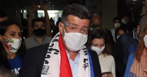 Corporativismo en favor de Efraín Alegre: oposición cuestiona actuar de la Fiscalía