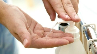 El gel hipoalergénico evita más la irritación | Crónica