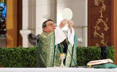Desesperación ha llegado a hogares a causa del coronavirus, dice obispo - Locales - ABC Color