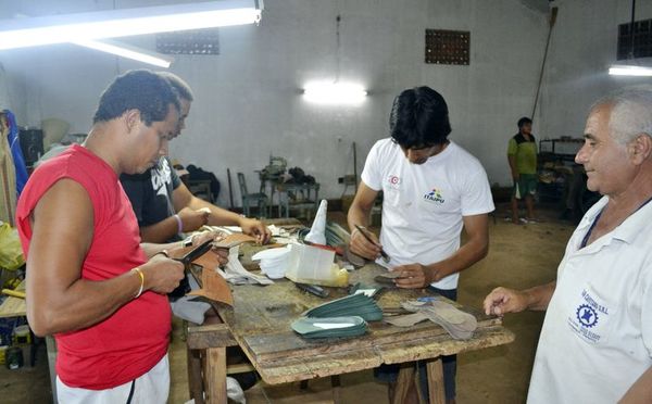 Nuevo plan amenaza a industrias, señalan - Economía - ABC Color