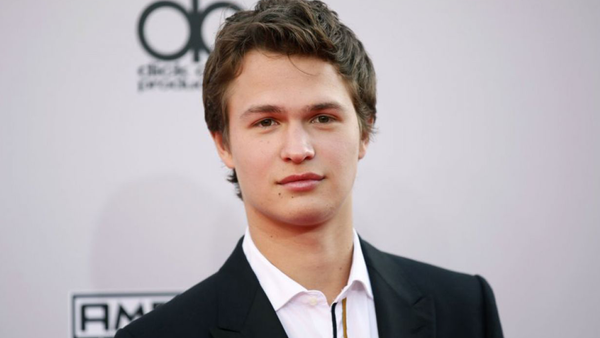 Ansel Elgort se defiende de las acusaciones de violación en su contra