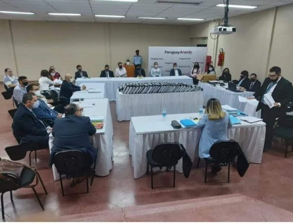 Zacarías Irún, sobreseído definitivamente en causa por supuesto desvíos de fondos - ADN Paraguayo