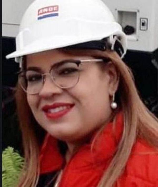 Premian con ascensos a funcionarios de la ANDE con cuestionada gestión