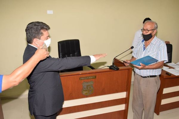 San Ignacio; Roberto Fernández juró como nuevo concejal municipal - Digital Misiones