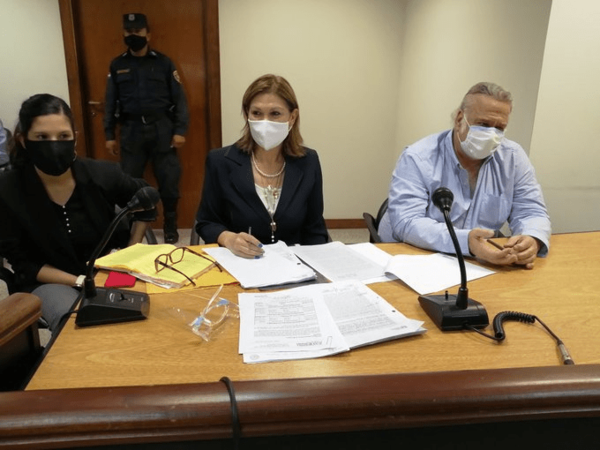 Caso de pinchazos telefónicos en el JEM: Dan libertad ambulatoria a exsenador González Daher - ADN Paraguayo