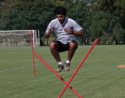 Albirrojos arrancan la semana entrenando en el CARDE