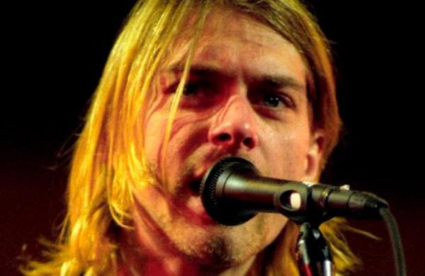 La guitarra de Kurt Cobain que se convirtió en la más cara de la historia - SNT