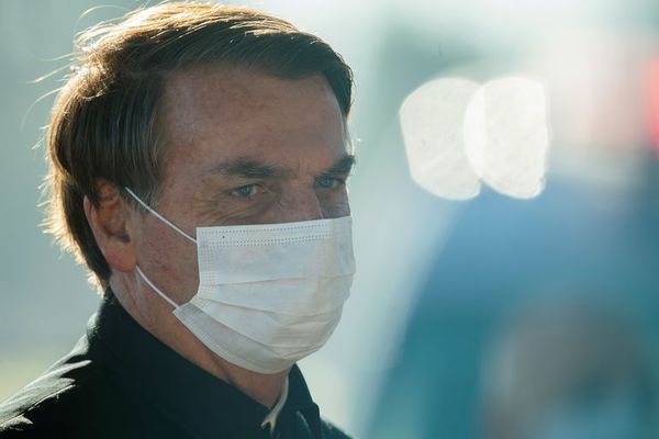 Bolsonaro insiste en que reacción a pandemia fue exagerada - Mundo - ABC Color