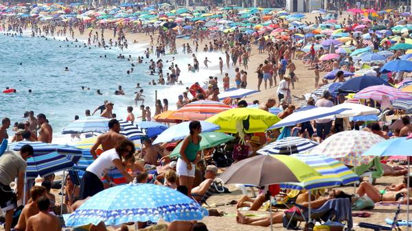El turismo internacional cayó un 97% en todo el mundo en abril, según la OMT