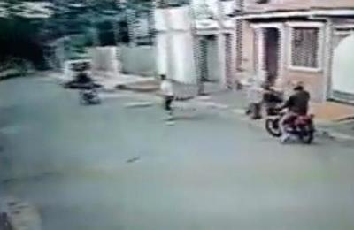 Violentos asaltos de motochorros en Luque - SNT