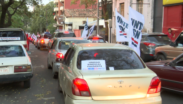 Manifestación en rechazo de la propuesta de reforma del Estado del Ejecutivo