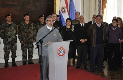 “Fue un golpe parlamentario que causó mucho daño”, dice Richer sobre juicio político a Lugo  - Ancho Perfil - ABC Color