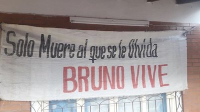 El ángel que los guía desde arriba | Crónica