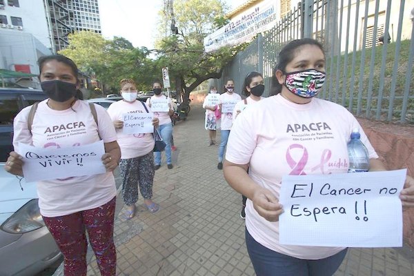 Pacientes con cáncer lalaron | Crónica