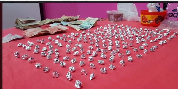 Detienen a una MUJER que vendía CRACK a NIÑOS en el centro de CDE
