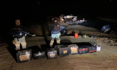 Paraguayo detenido cuando  ingresaba al país en una canoa – Diario TNPRESS
