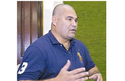 Chilavert propone testigos y pide informes