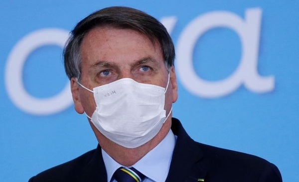 Justicia de Brasilia determinó que Bolsonaro sea multado si no usa máscarilla